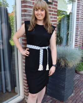 Dress met schoudervulling